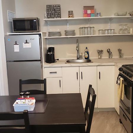 Cozy Home On A Quiet Street Minutes To Dt كينفستون المظهر الخارجي الصورة